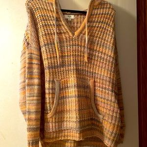 Hoodie (sweater) 🥰